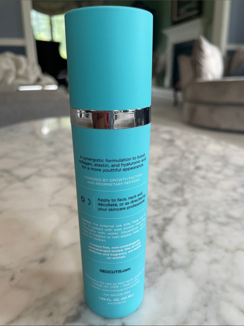 Neocutis Bio Cream Firm - Smoothing & Tightening Cream 1.69 fl oz / 50 ml - Picture 2 of 2